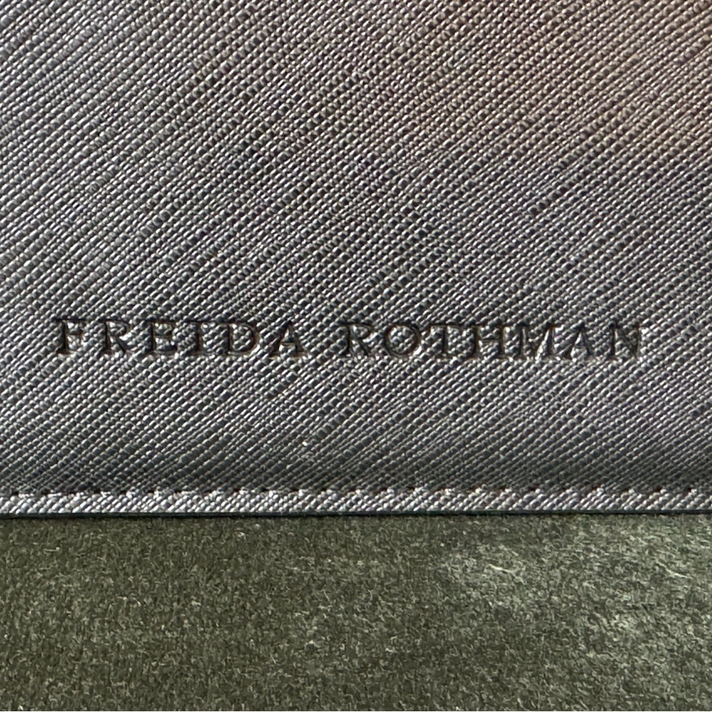 Frieda Rothman Ipad/Tablet Case - Picture 4 of 9